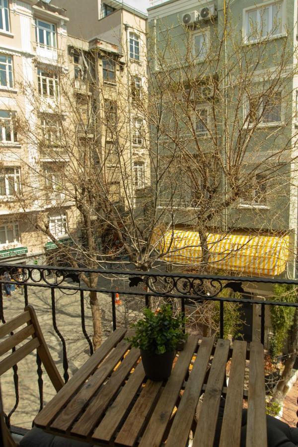 Louis Provincia di Istanbul